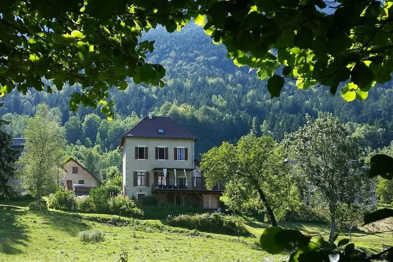 l'Ancienne Ecole du Villard Saint-Pierre-dʼEntremont 0*,